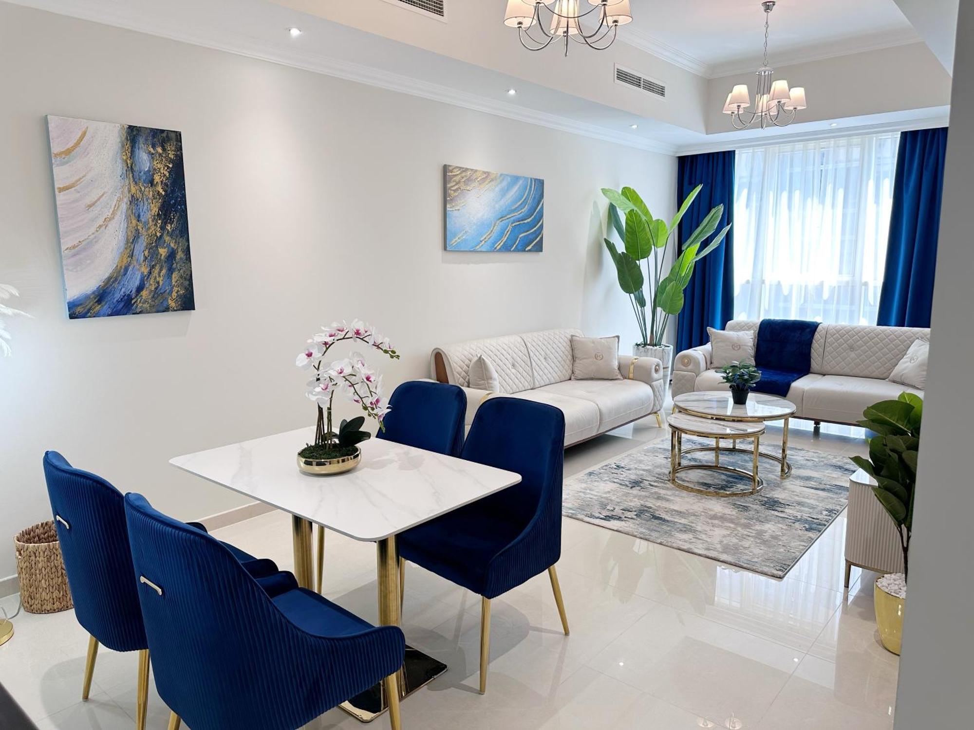 Dunya Tower Luxury And 2 Min Walk To Dubai Mall And Burj Khalifa In Heart Of Downtown Exterior photo
