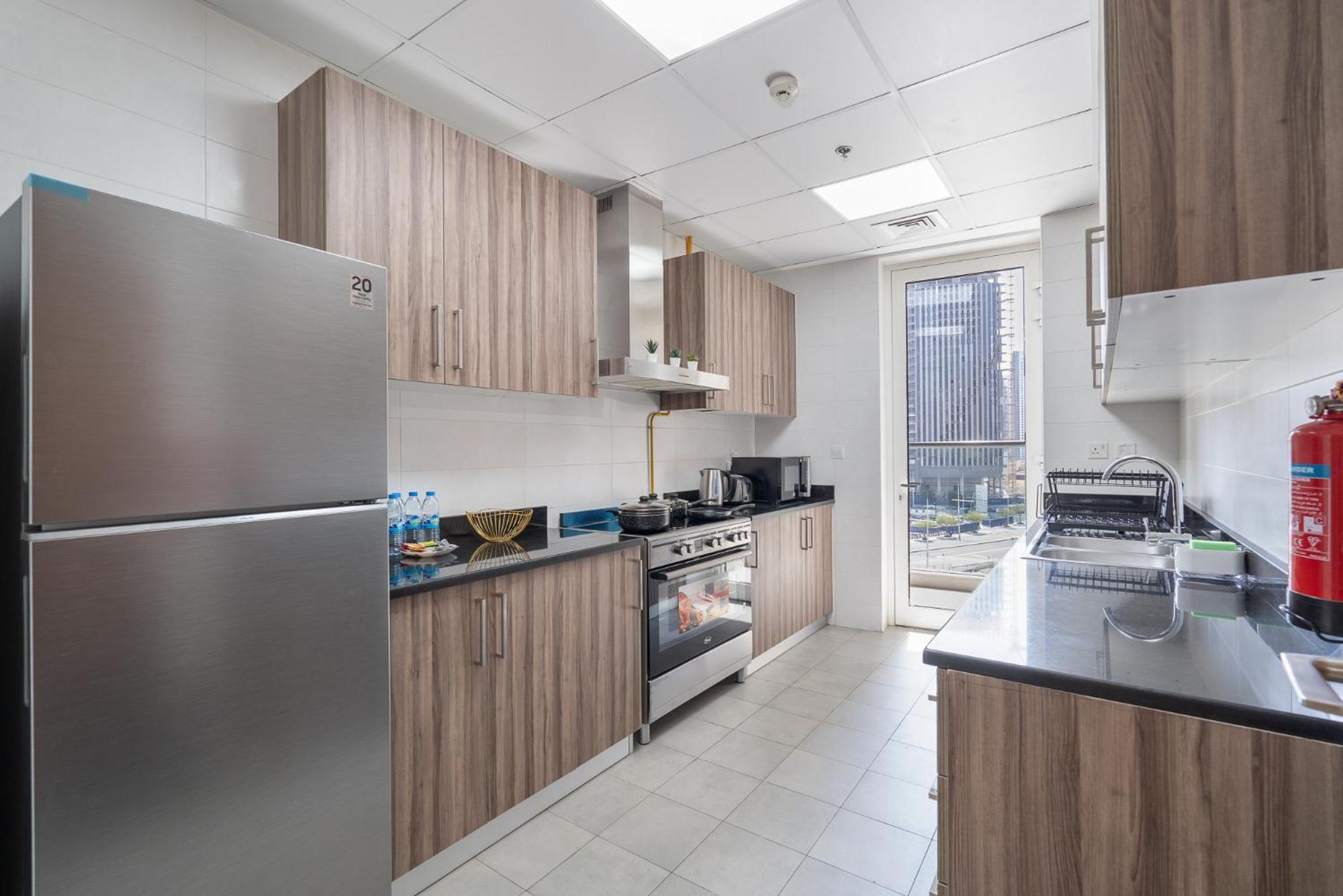 Dunya Tower Luxury And 2 Min Walk To Dubai Mall And Burj Khalifa In Heart Of Downtown Exterior photo