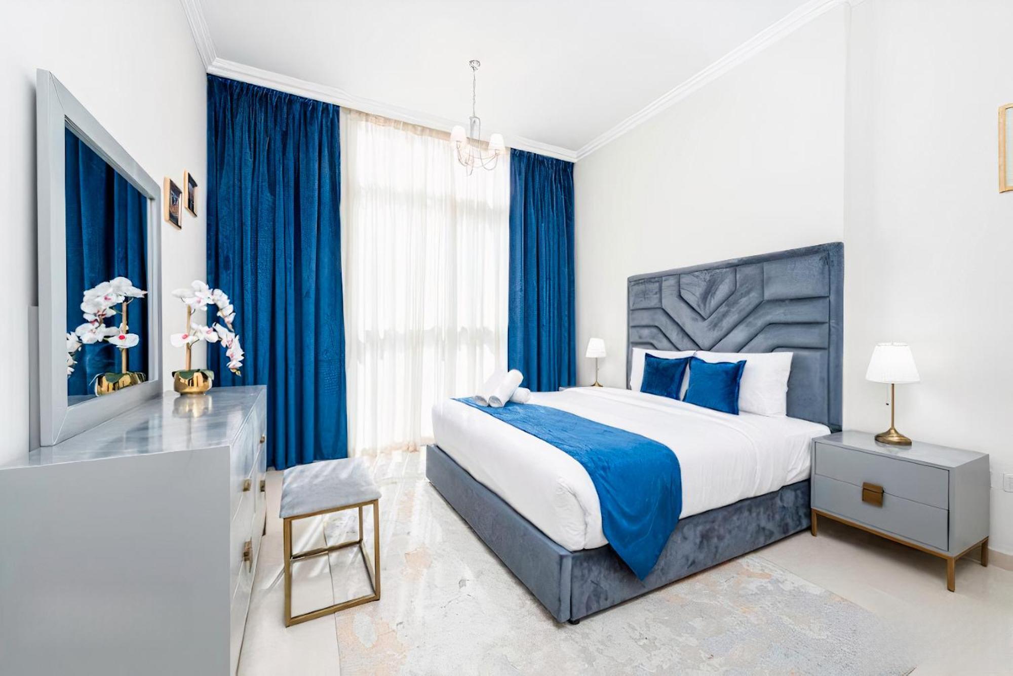 Dunya Tower Luxury And 2 Min Walk To Dubai Mall And Burj Khalifa In Heart Of Downtown Exterior photo